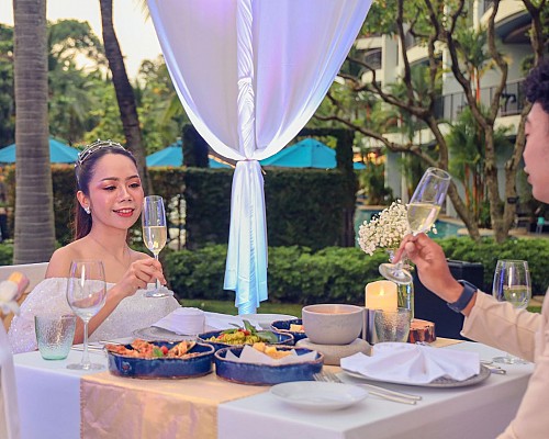 Wave Restaurant & Bar